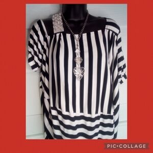 STRIPED black and white blouse.23